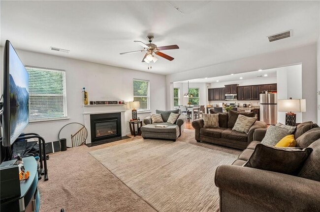 Building Photo - 6216 Oakdale Ridge Ct SE