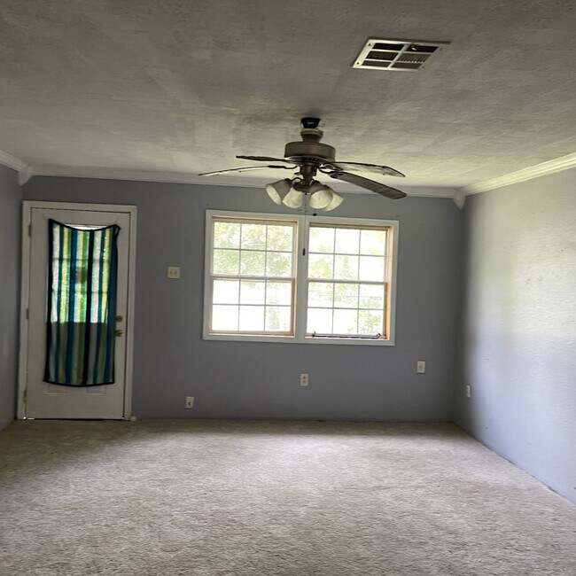 Foto del edificio - 20455 Perrilloux Rd