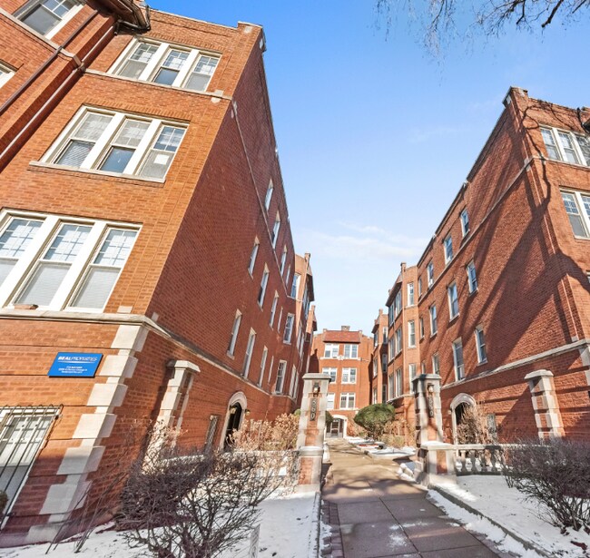 Foto del edificio - 540 W Aldine Ave