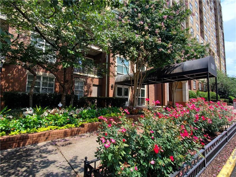 Foto principal - 1101 Juniper St NE