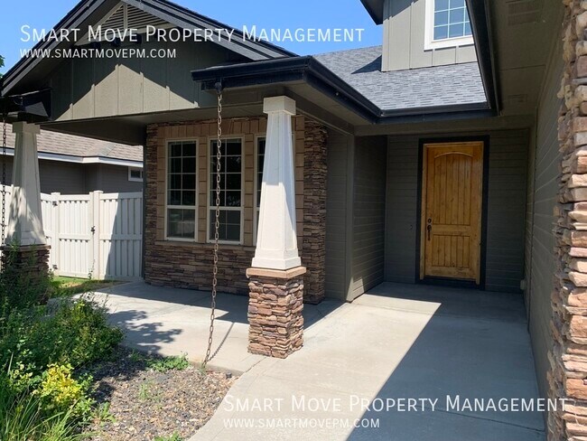 Building Photo - Stunning Modern 4 bd + Office In Prime Mer...