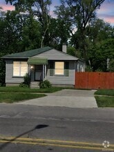 Building Photo - 15330 Lahser Rd