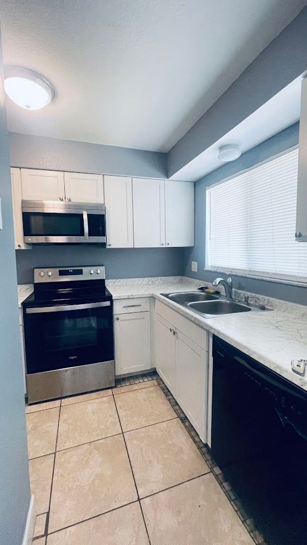 Foto del edificio - 202 Eden Ln