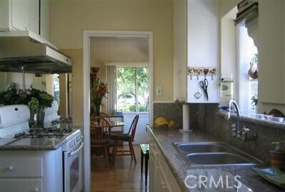 Foto del edificio - 9658 W Live Oak Ave