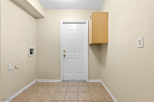 Foto del edificio - 3733 16th St W