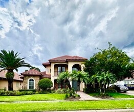 Building Photo - 5027 Keeneland Cir