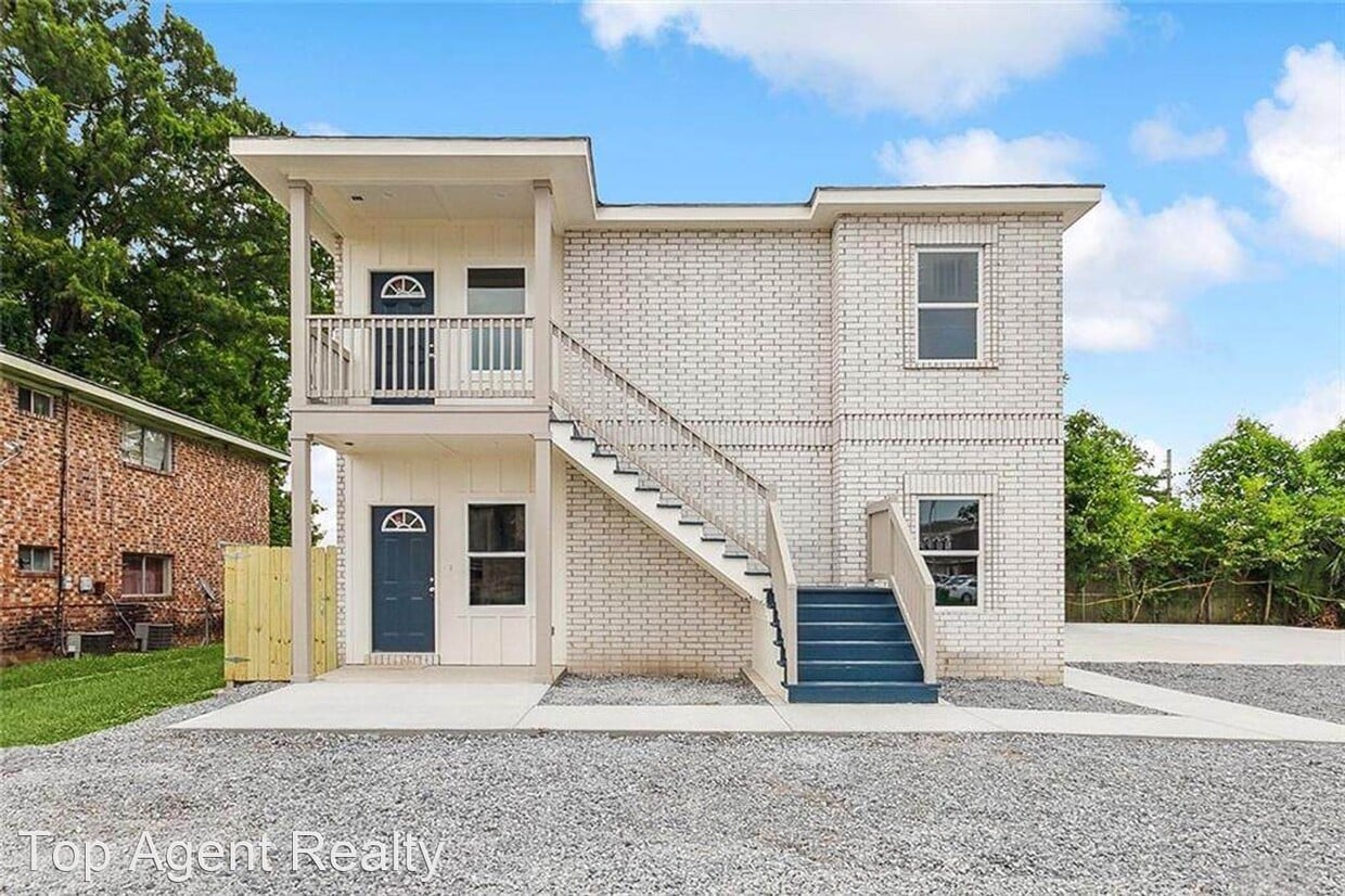 Primary Photo - 3 br, 2 bath House - 34 Ashton Cox Dr