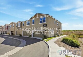 Building Photo - 36351 Elizabeth Ln