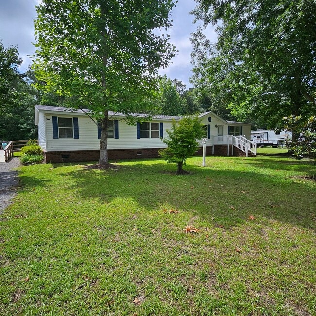 Building Photo - 330 Pooshee Plantation Way