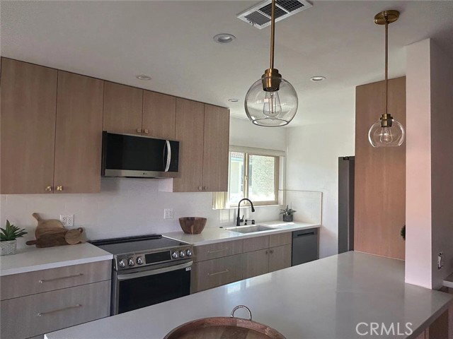 Building Photo - 4706 Park Granada