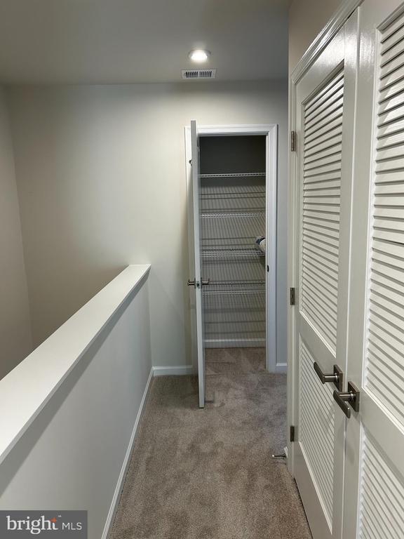 Building Photo - 2737 Apricot Dr