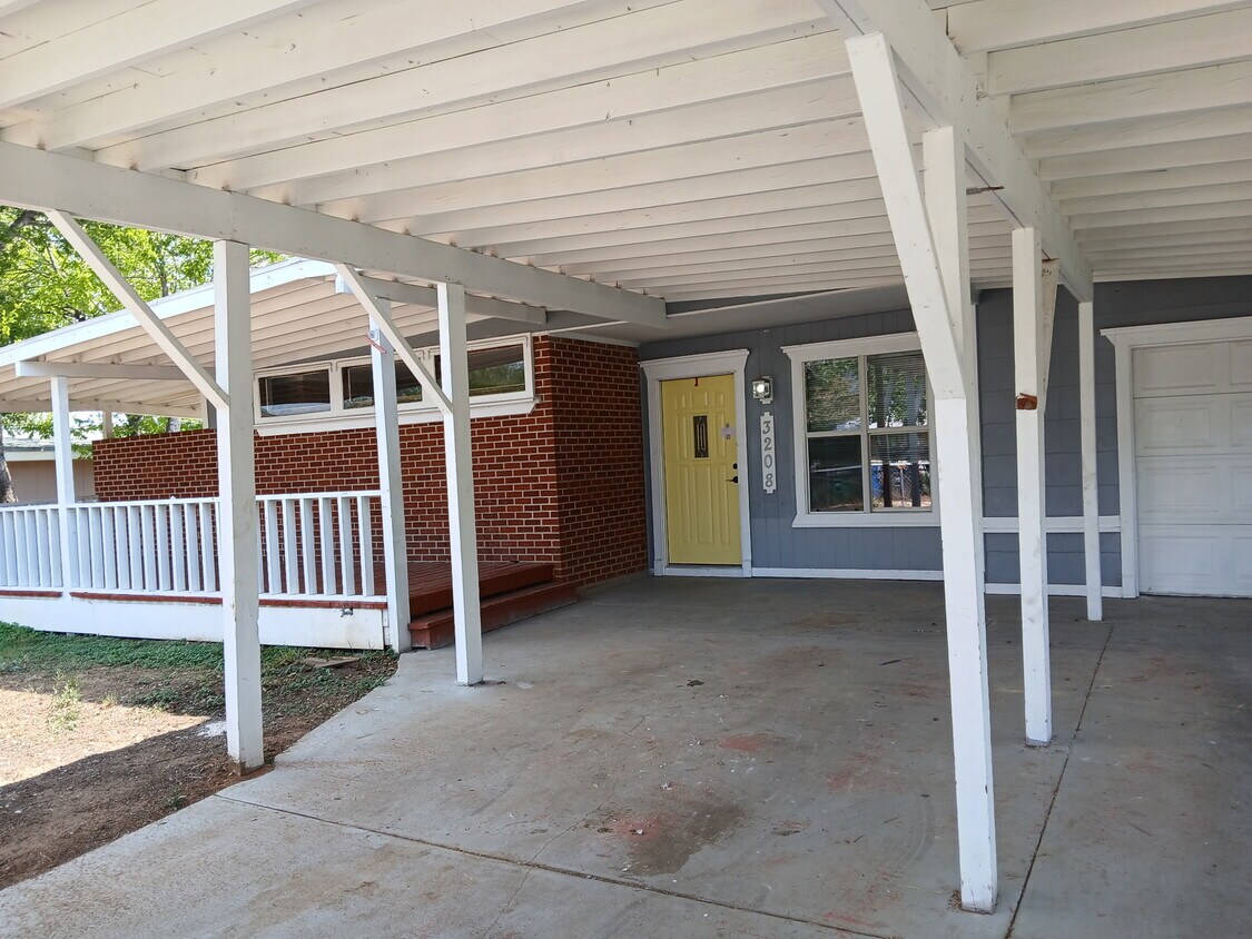 Foto principal - 3208 Cato Blvd