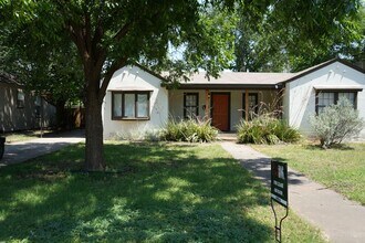 Building Photo - 2314 29th St