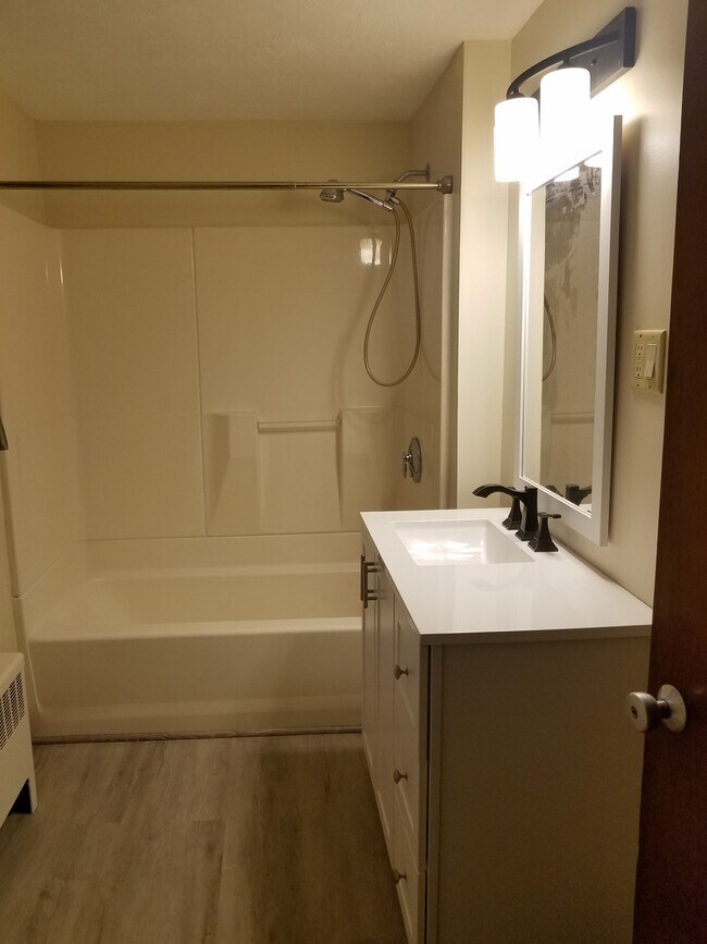 Foto del edificio - Mt Elam Rd.