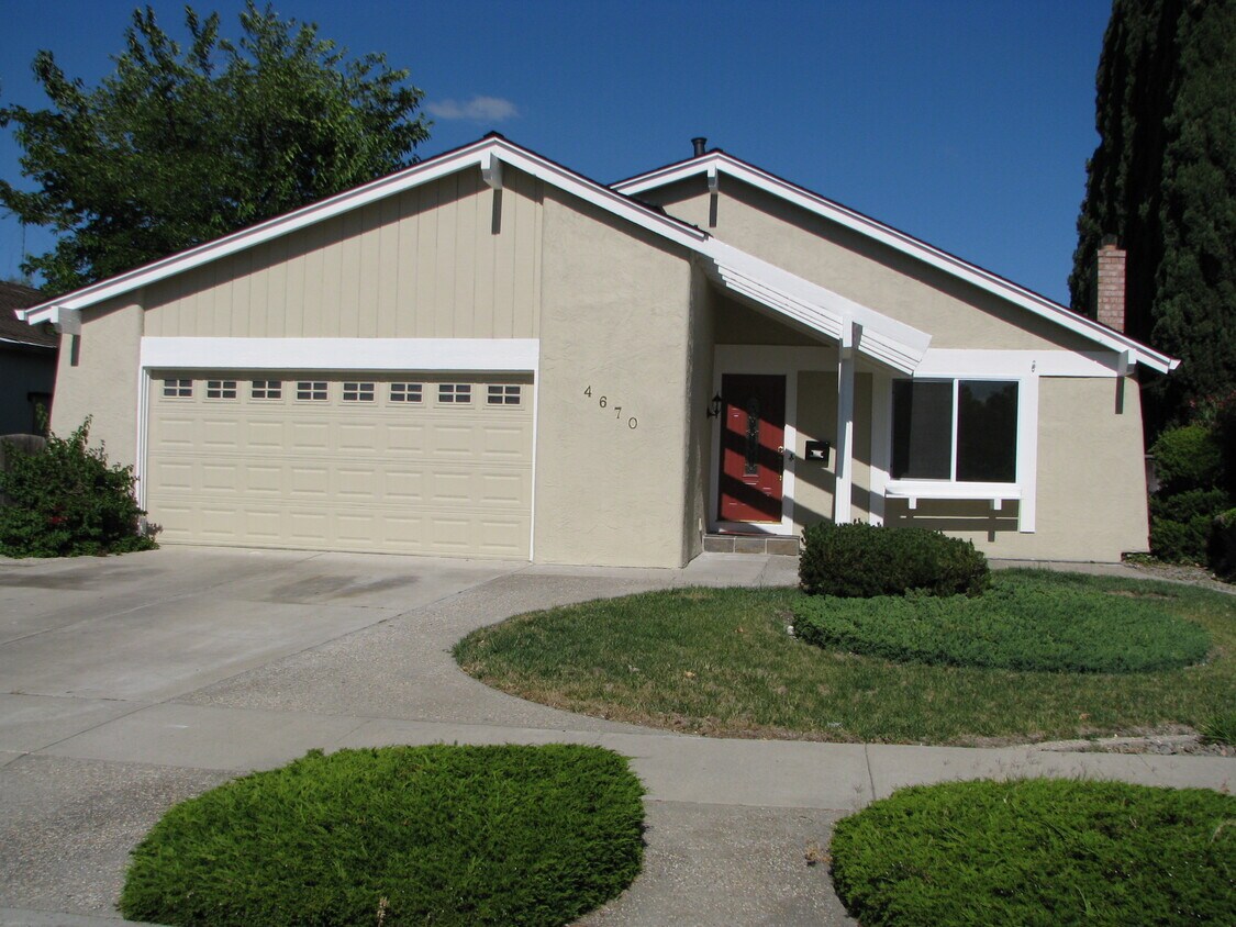 Photo - 4670 Holycon Cir (San Jose, CA)