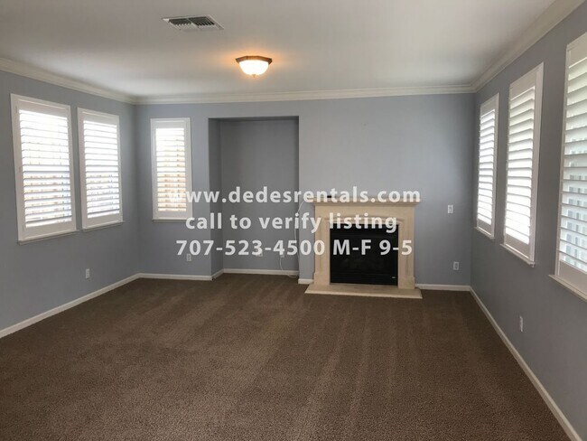 Building Photo - 2164 Wolfberry Way