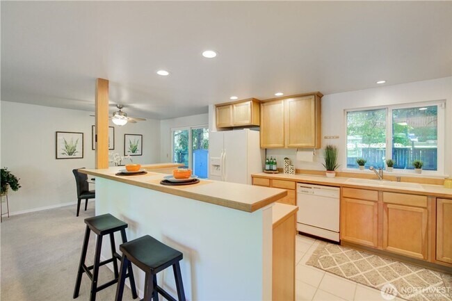 Foto del edificio - 3 bd 2.5 bath Bothell Single Family house.