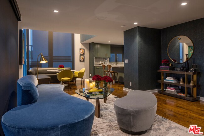 Foto del edificio - 9318 Warbler Way