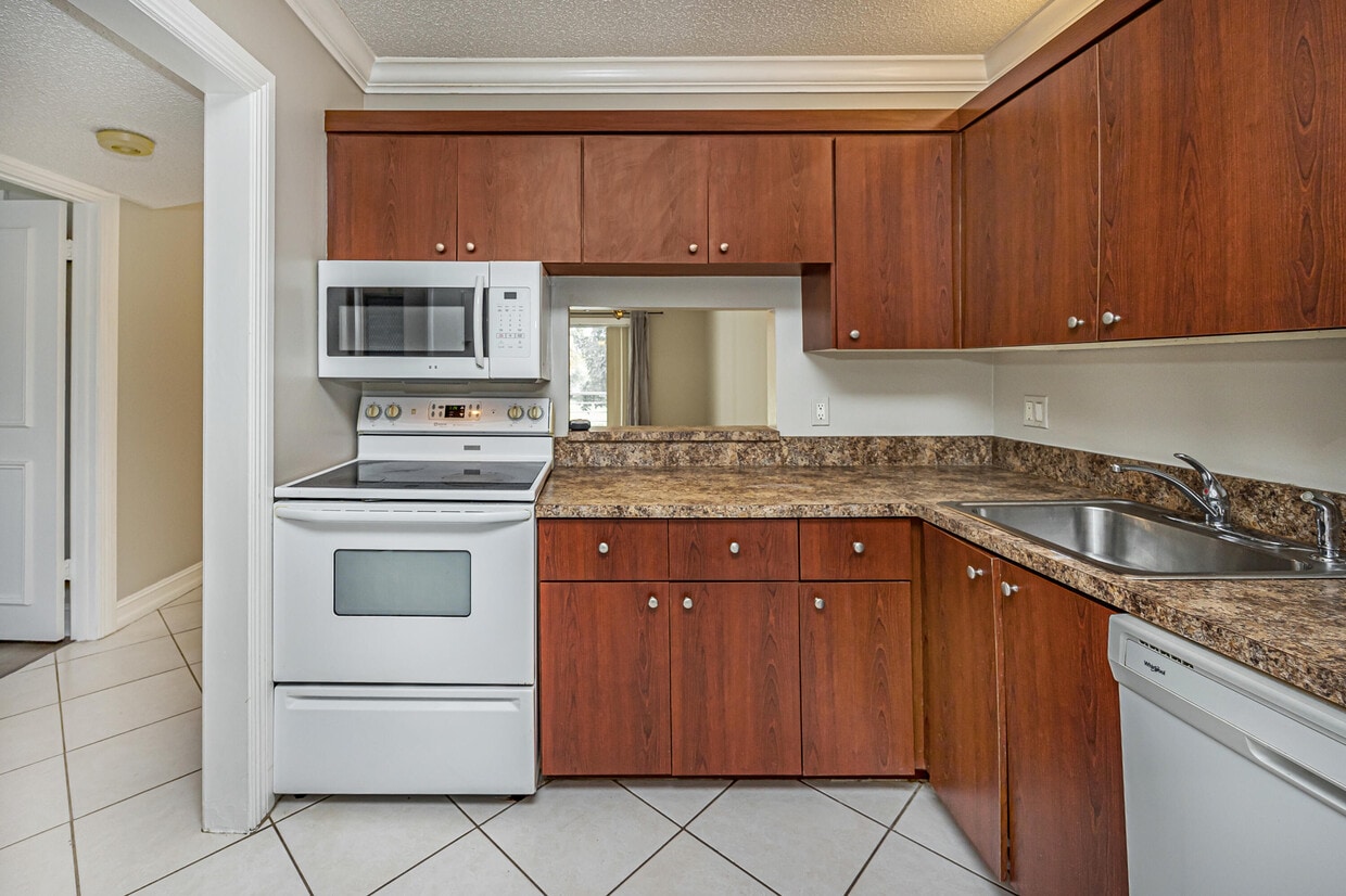 Primary Photo - 2700 Casita Way