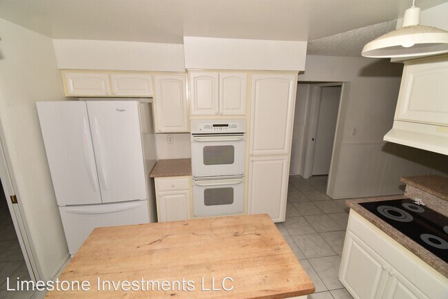 Foto del edificio - 4 br, 3 bath House - 3633 Monte Verde