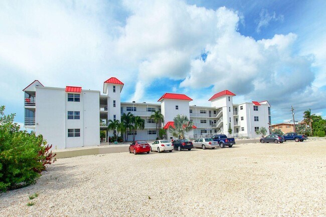 Foto del edificio - 605 Sombrero Beach Rd