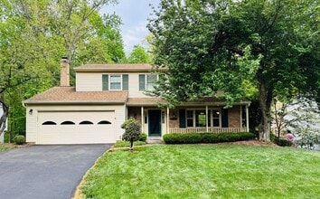 Building Photo - 12525 Hedges Run Dr