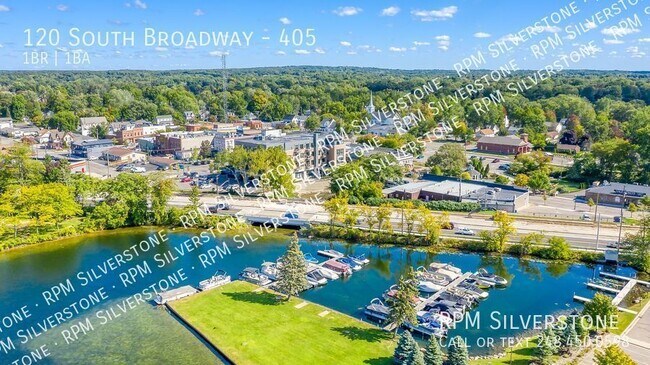 Building Photo - Stunning 1 Bed, 1 Bath Apartment in Downto...