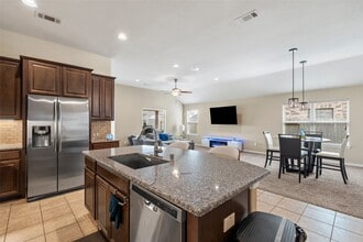 Building Photo - 3012 Broadhaven Dr