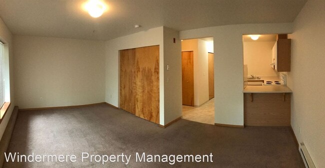 Building Photo - 1608 E St