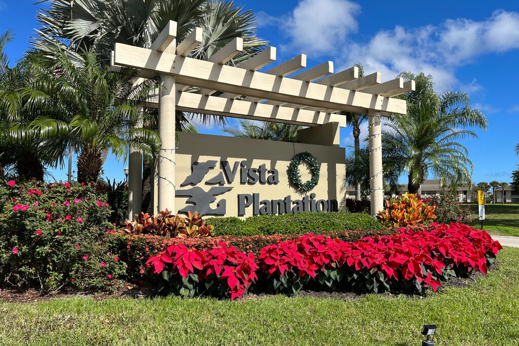 Foto principal - 14 Plantation Dr