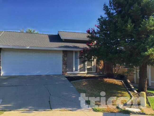 Foto del edificio - 1971 Inglis Way