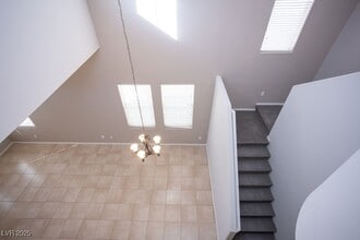 Building Photo - 2612 Rainbow Glow St