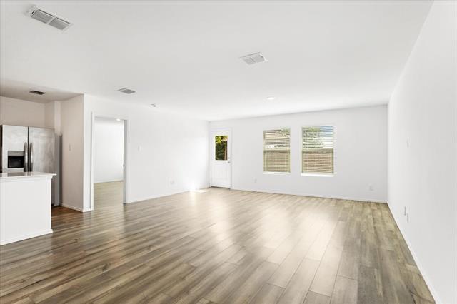 Foto del edificio - 405 Laurenbrooke Dr
