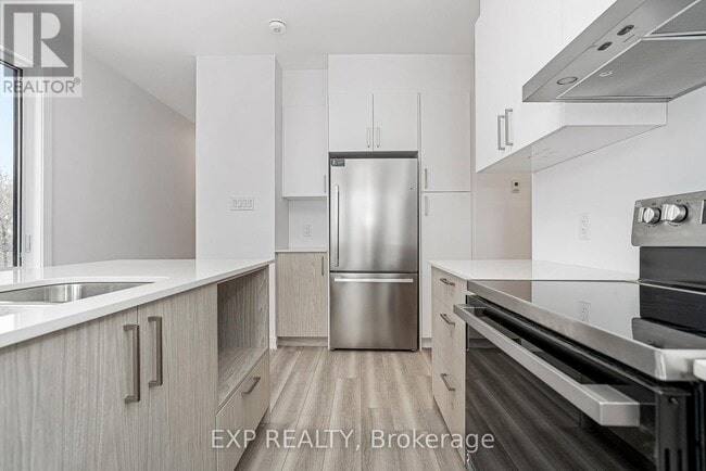 Building Photo - 1373 Louis Ln