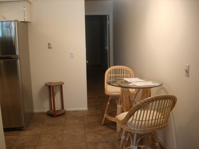 Building Photo - 2400 Franciscan Dr