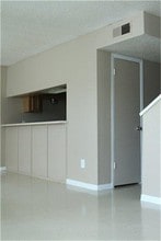 Building Photo - 1301 S Tyler St