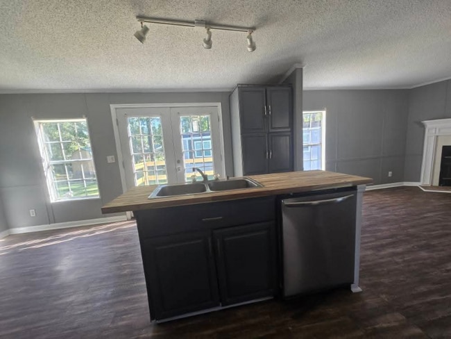 Building Photo - 13124 Herring Dr