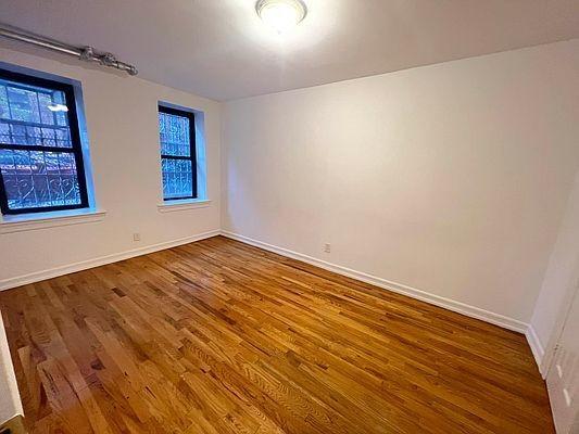 Foto del edificio - 2 bedroom in BRONX NY 10452