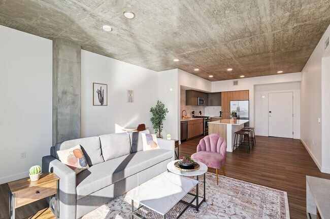 Foto del edificio - 222 E Jefferson St