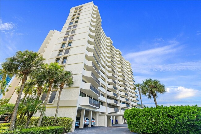 Foto del edificio - 4005 Gulf Shore Blvd N