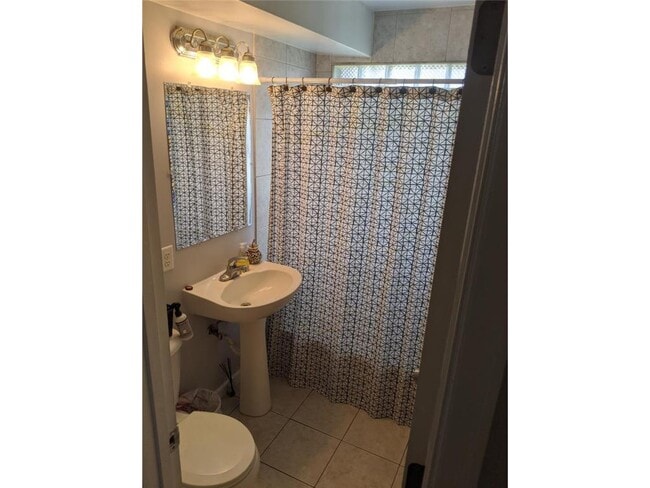 Building Photo - 5723 S 34th Ave