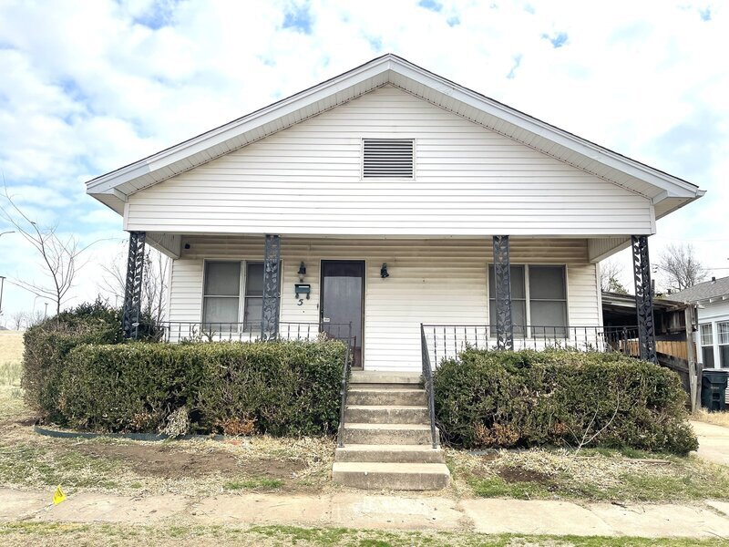 5 S Hickory St, Sapulpa, OK 74066 House Rental in Sapulpa, OK