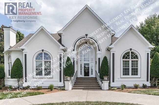 Foto del edificio - Large 5 bedroom Executive Luxury Home in t...