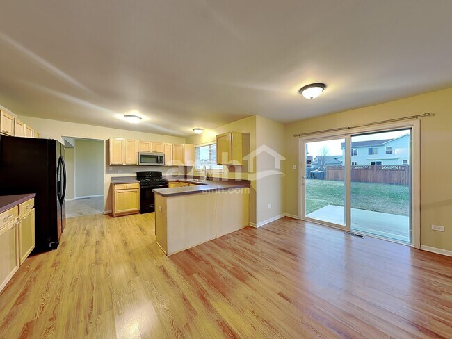 Foto del edificio - 7003 Pyramid Dr