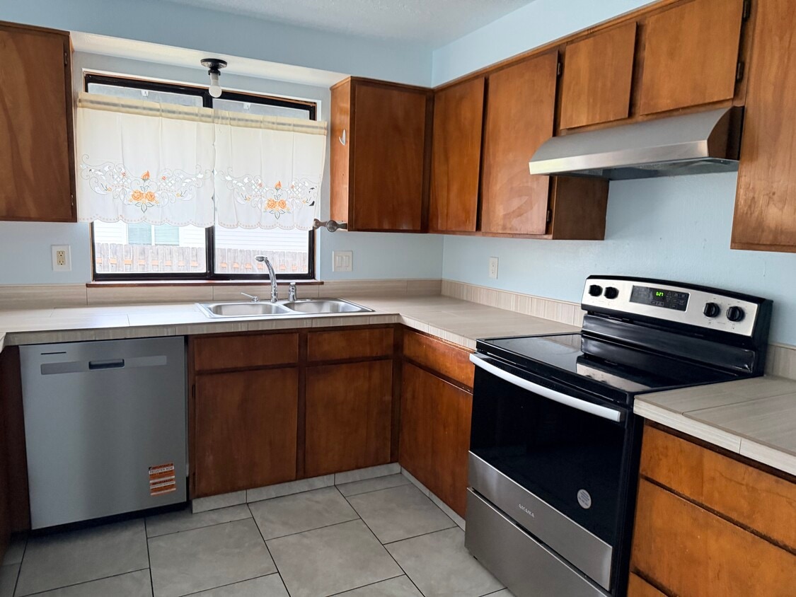 Foto del edificio - 6701 SE 115th Ave