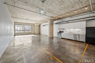 Building Photo - 1855 Industrial St