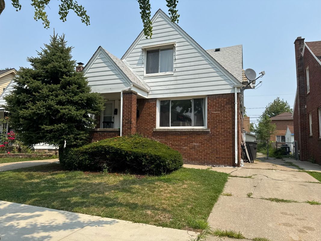Foto principal - 7610 Steadman St
