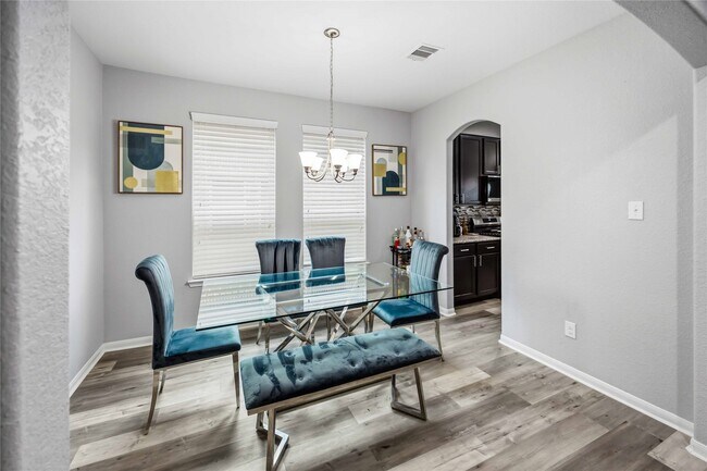 Foto del edificio - 14702 Meadow Acre Trl