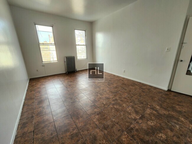 Building Photo - JEFFERSON AVENUE