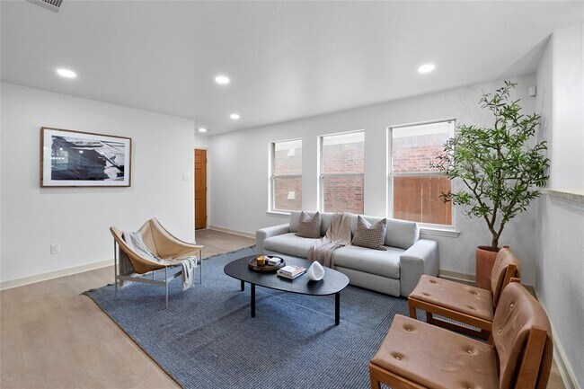 Foto del edificio - 11341 Church Canyon Dr